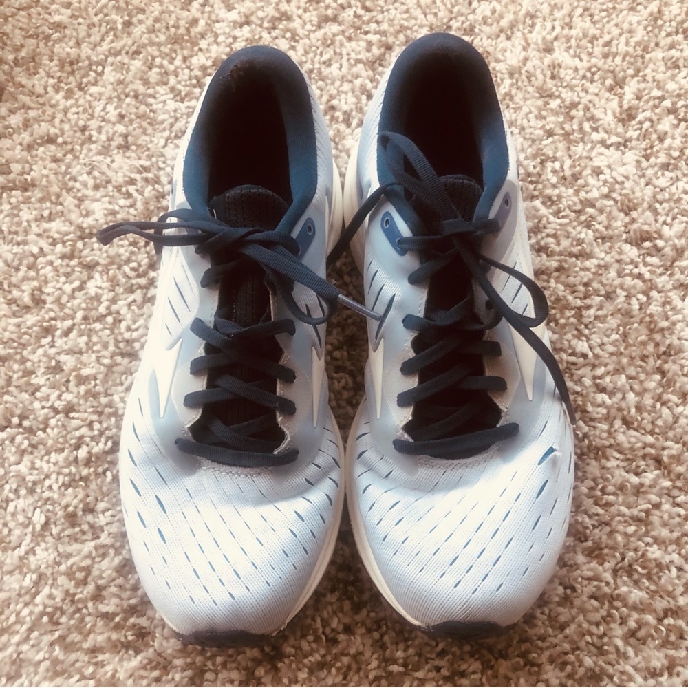 Izumi Pearl wave rider running Sneaker Shoes Women’s Size 9 minimalistic